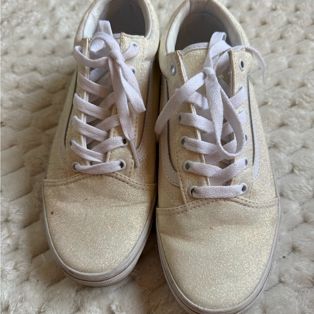 Woman’s sparkly Vans size 8